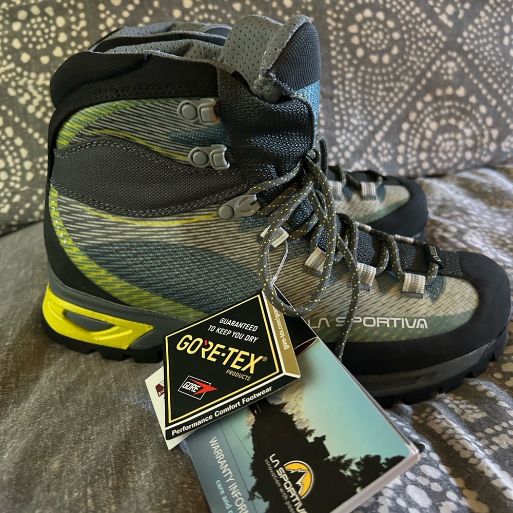 La Sportiva Trango Trk GTX hiking boots, size 7.5